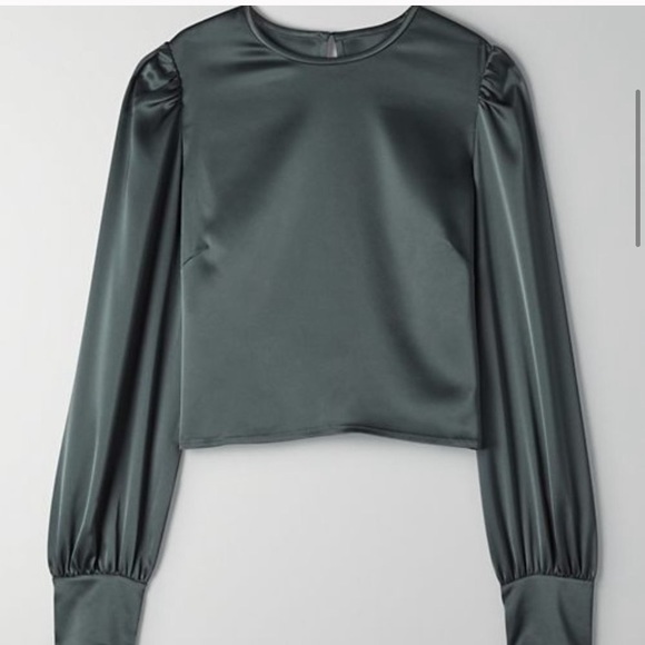 Wilfred Besalu Blouse in Scarab Green - Picture 2 of 3